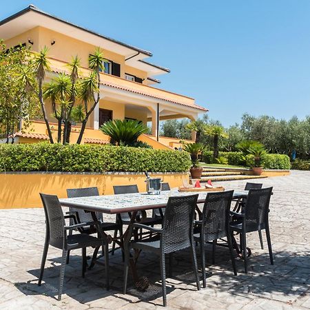 סנטה מריה די קסטלבאטה Villa Tina מראה חיצוני תמונה