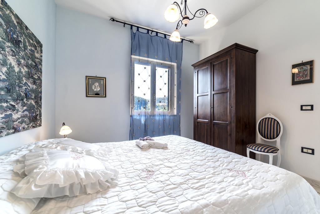 סנטה מריה די קסטלבאטה Villa Tina מראה חיצוני תמונה