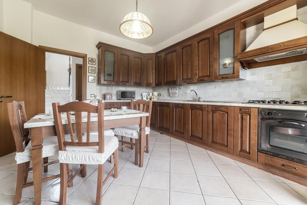 סנטה מריה די קסטלבאטה Villa Tina מראה חיצוני תמונה
