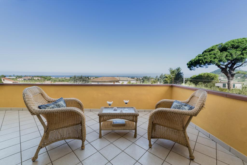סנטה מריה די קסטלבאטה Villa Tina מראה חיצוני תמונה