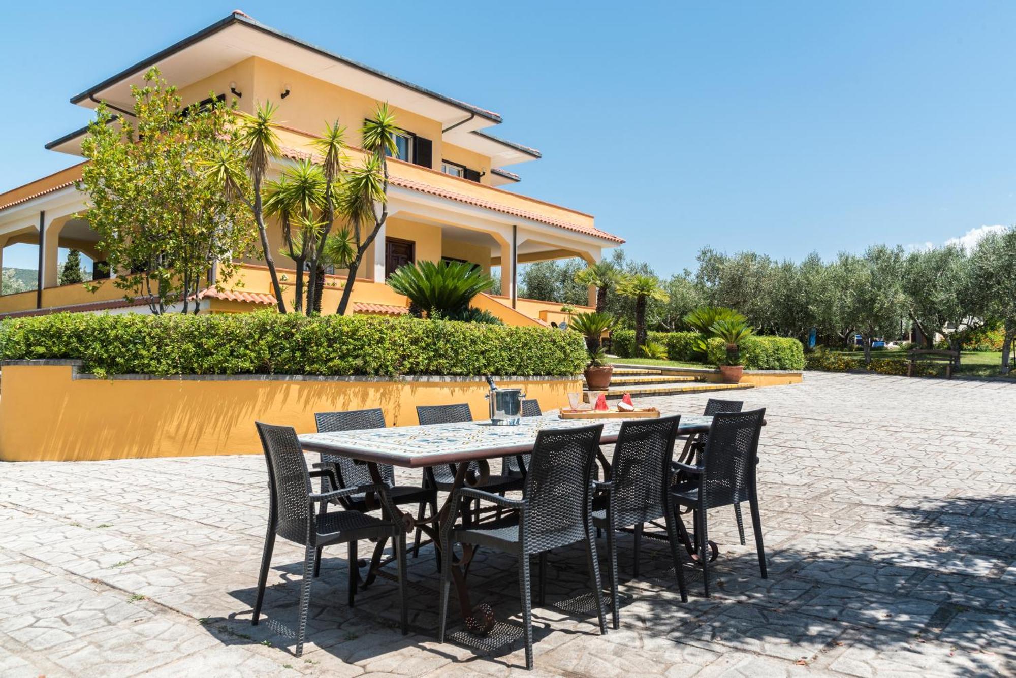 סנטה מריה די קסטלבאטה Villa Tina מראה חיצוני תמונה