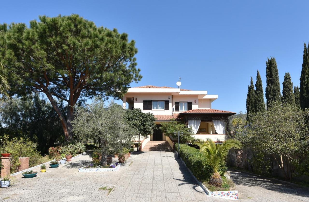 סנטה מריה די קסטלבאטה Villa Tina מראה חיצוני תמונה