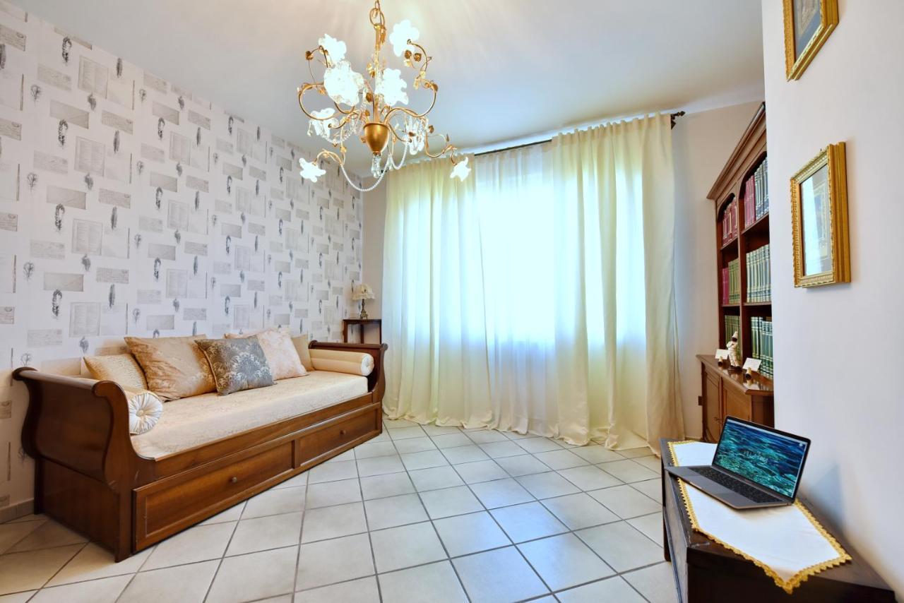 סנטה מריה די קסטלבאטה Villa Tina מראה חיצוני תמונה