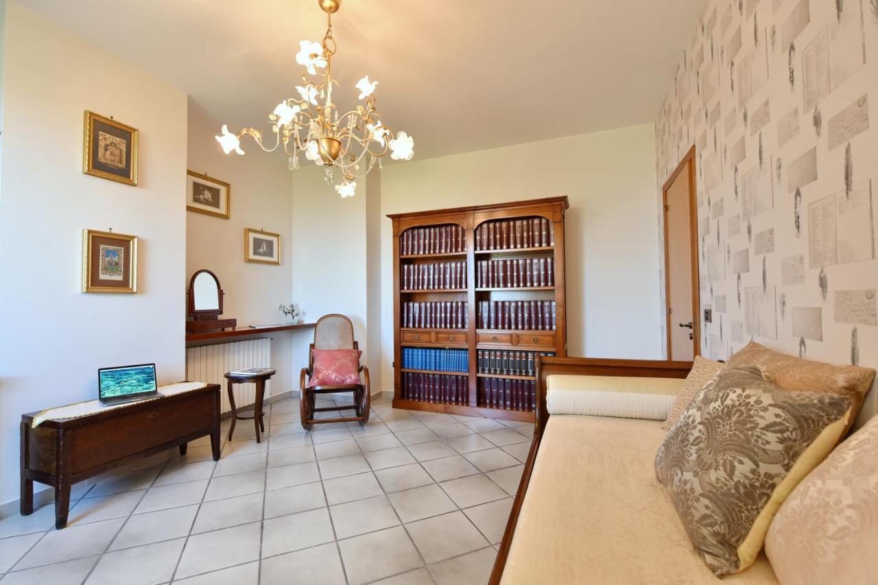 סנטה מריה די קסטלבאטה Villa Tina מראה חיצוני תמונה