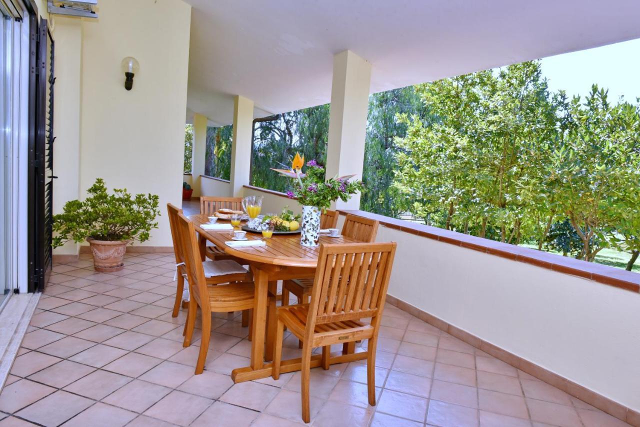 סנטה מריה די קסטלבאטה Villa Tina מראה חיצוני תמונה